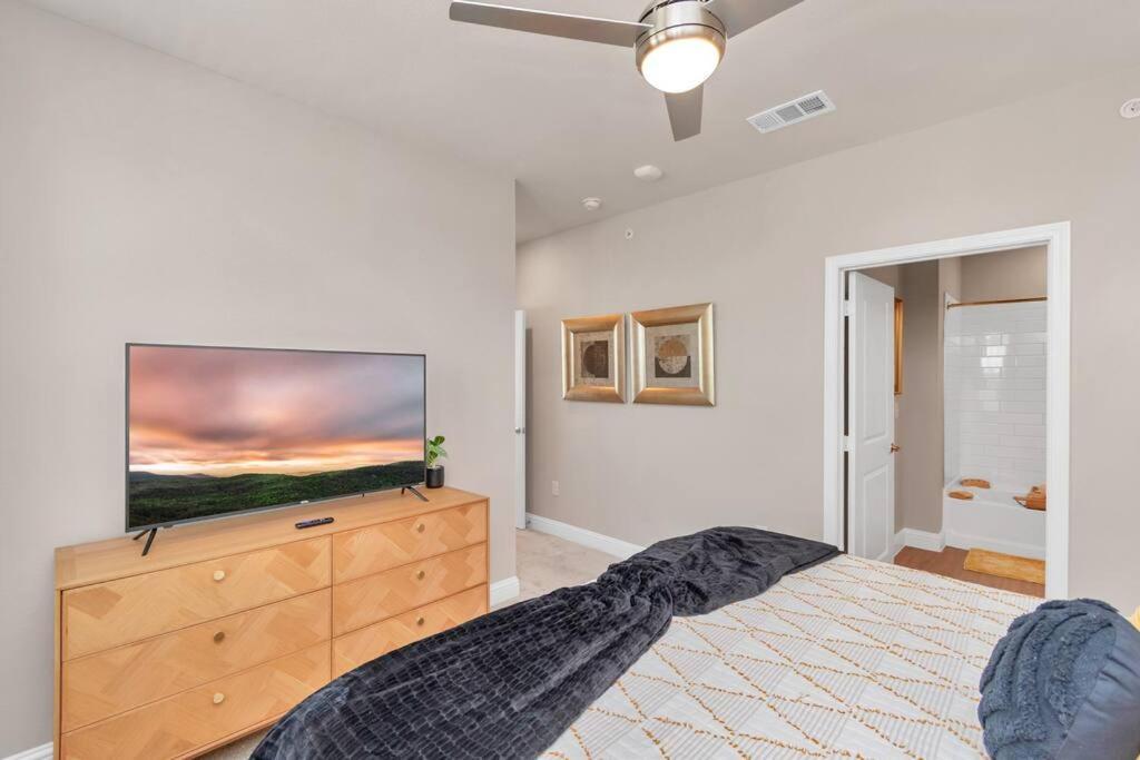 The Golden Treasure Near Kemah Boardwalk! Apartment Ngoại thất bức ảnh